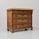 1128 8220 CHEST OF DRAWERS